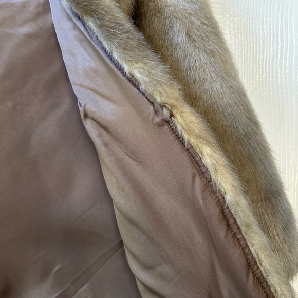 Eliza J Faux Fur Capelet – Size Large – Vintage-Inspired - Picture 10 of 10